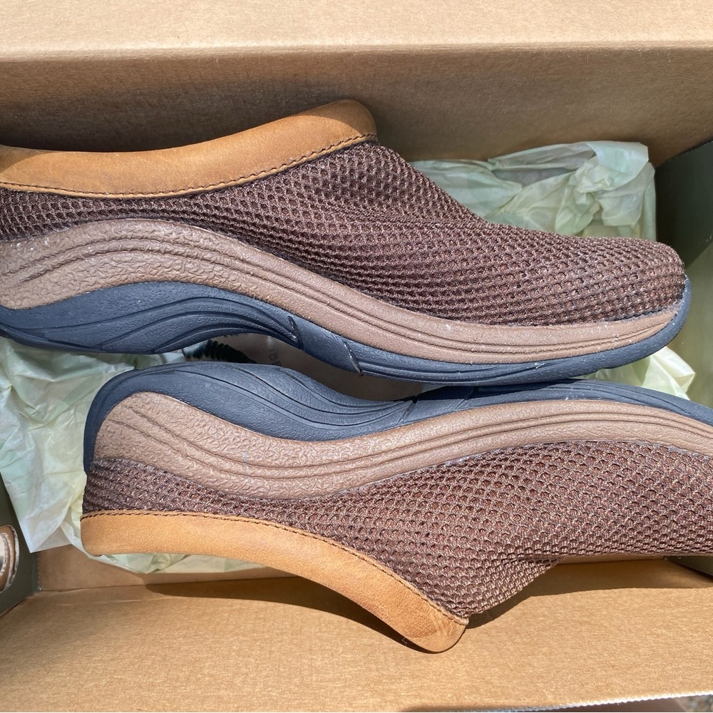Merrell Women’s Brown Mesh Slip-On Shoes